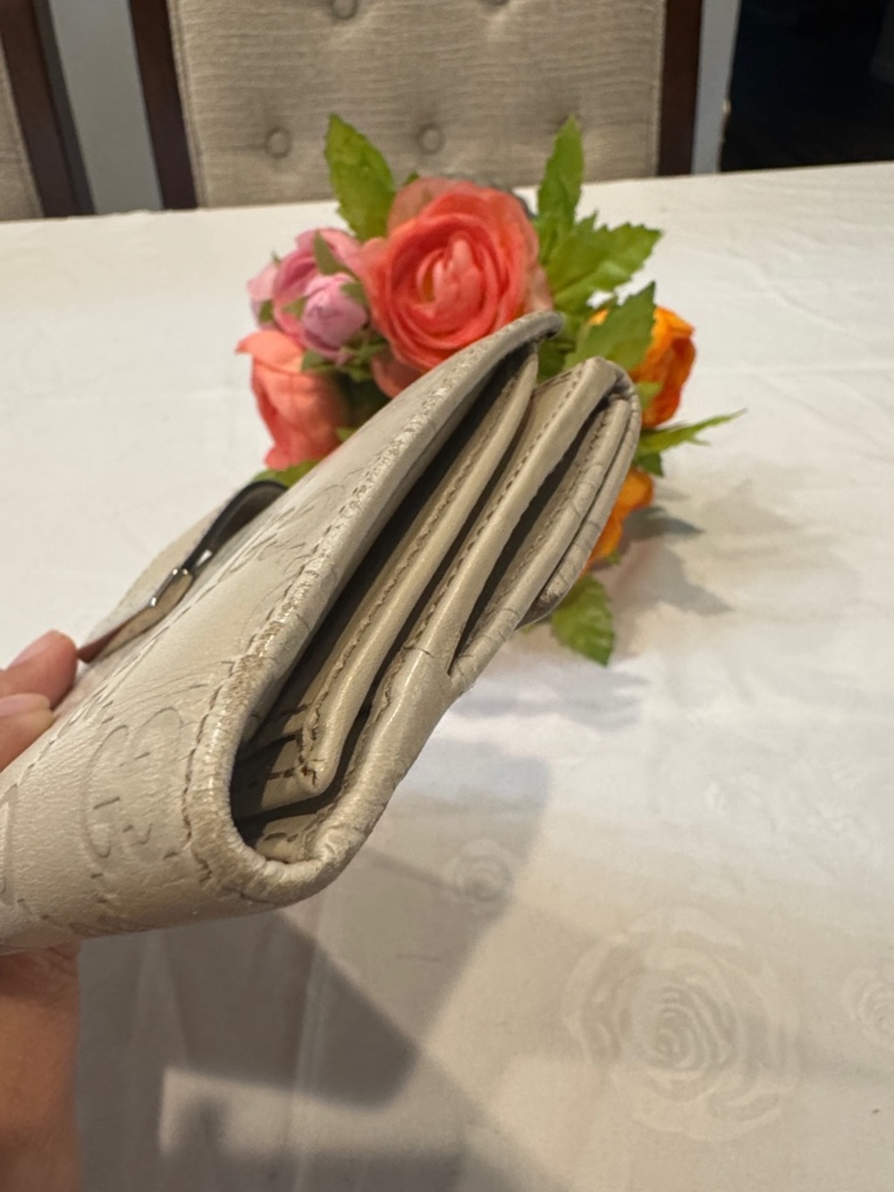 Authentic Gucci Signature Guccisima Continental Wallet - Picture 4 of 13